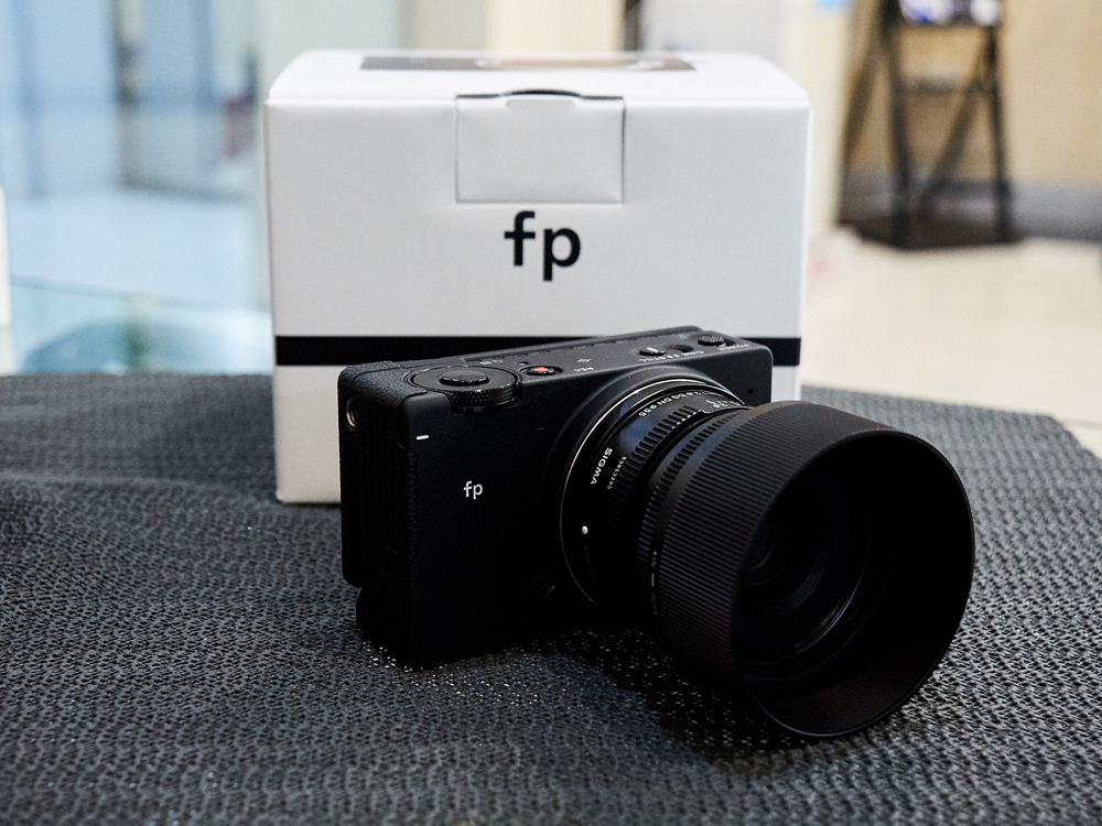 รีวิวกล้อง SIGMA fp กล้อง Mirrorless Full-frame เล็กที่สุดและเบาที่สุดในโลก